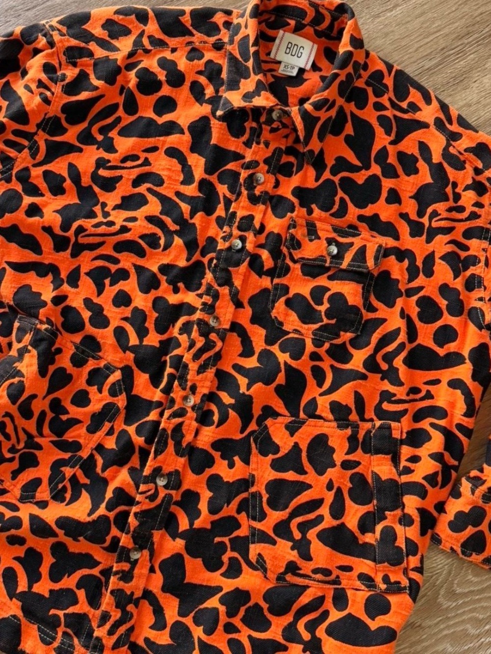 BDG Orange and Black Camo Button-Front Shirt Jacket M - Picture 2 of 5